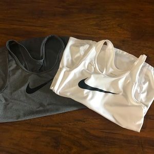 Nike pro tanks small